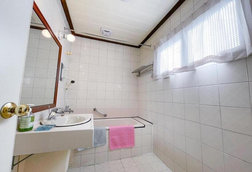 اتاق استاندارد سه نفره, Guide Hotel Changhua Jhongjheng