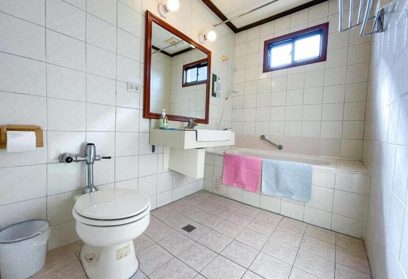 اتاق استاندارد چهار تخته, Guide Hotel Changhua Jhongjheng
