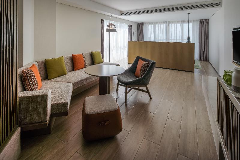 חדר פרמיום נוף לים, Holiday Inn Resort Sanya Bay, An Ihg