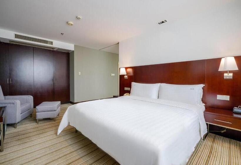 اتاق استاندارد با تخت بزرگ, Holiday Inn Shanghai Vista, An Ihg
