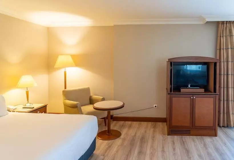 سوییت جونیور, IC Hotels Airport