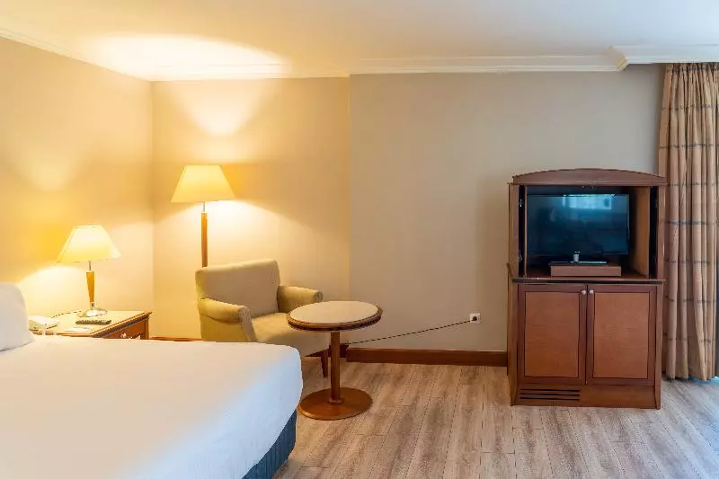 سوییت جونیور, IC Hotels Airport
