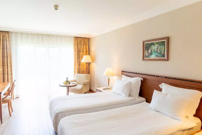 سوییت جونیور, IC Hotels Airport