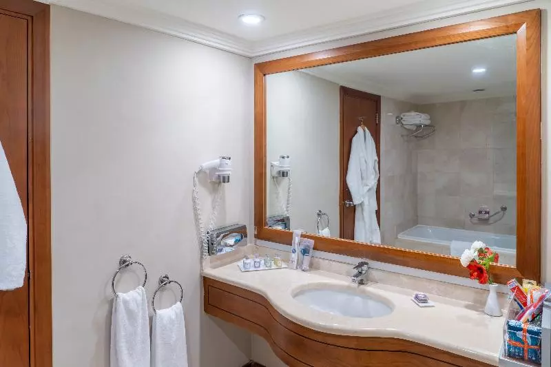 سوییت جونیور, IC Hotels Airport