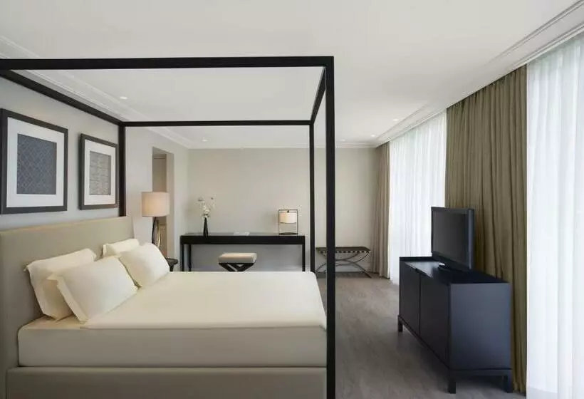 سوئیت با تخت بزرگ, IC Hotels Green Palace