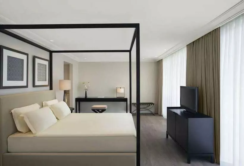 سوئیت با تخت بزرگ, IC Hotels Green Palace
