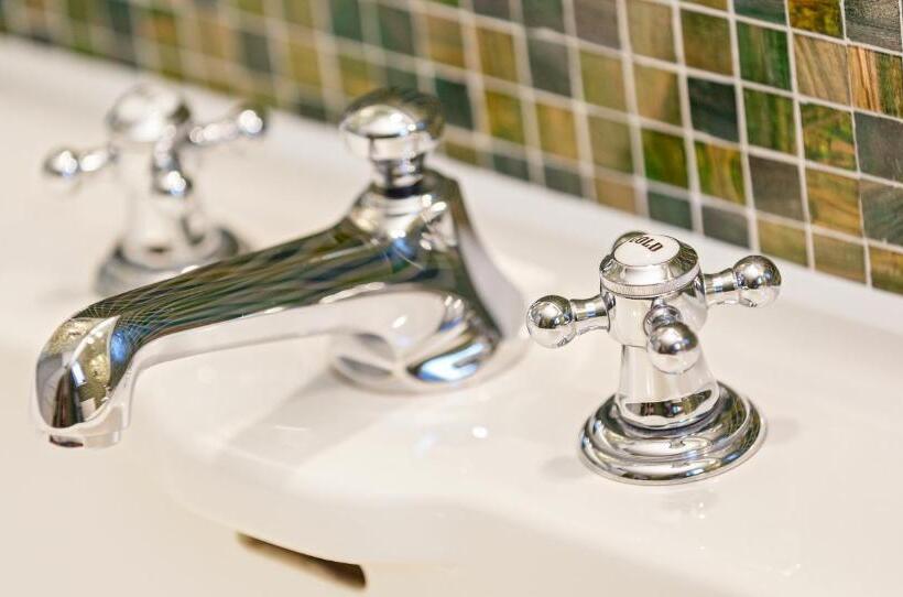 اتاق استاندارد, Rössli