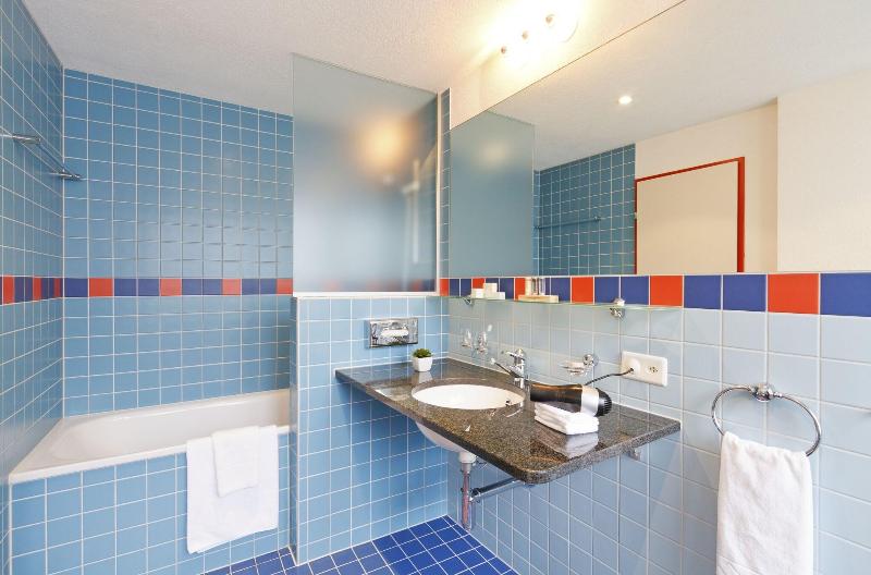 اتاق استاندارد, Rössli