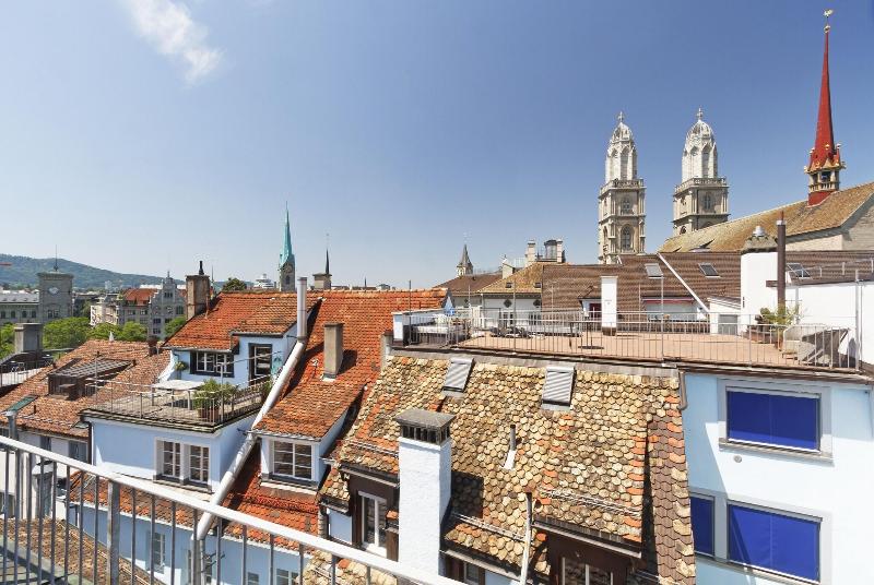 اتاق استاندارد یک نفره, Rössli