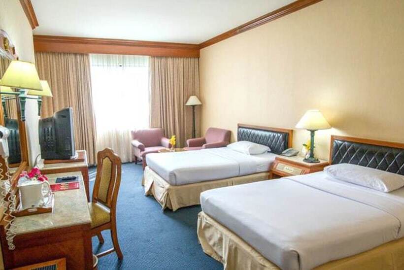 Deluxe Room, Royal Benja