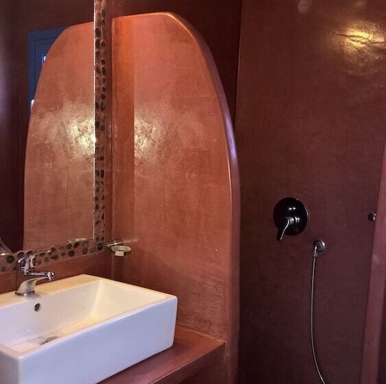 اتاق سوپریور, Laokasti Villas