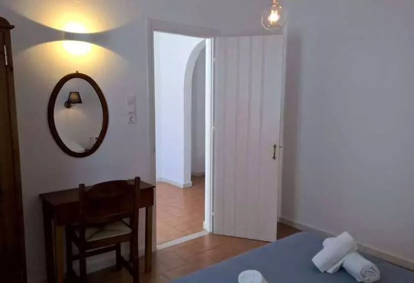 سوییت لوکس, Laokasti Villas