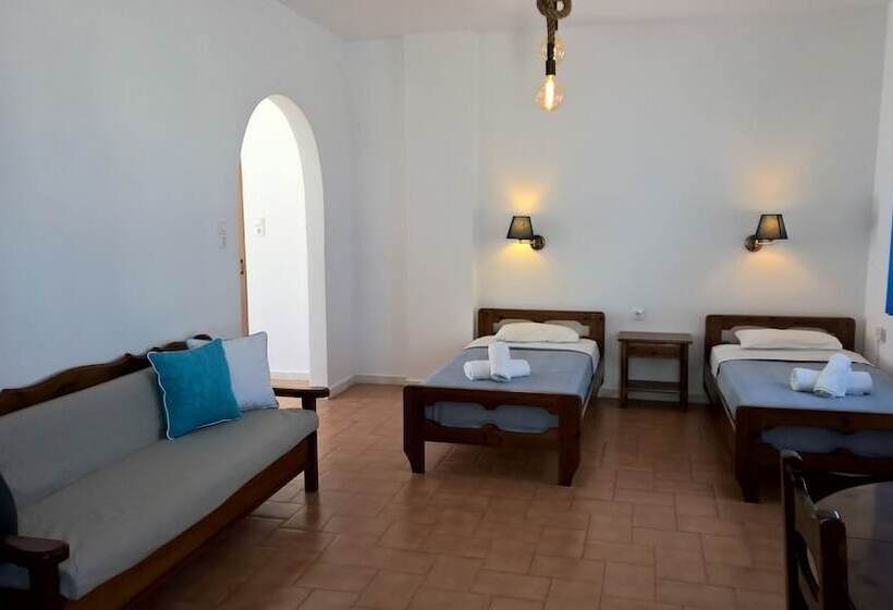 سوییت لوکس, Laokasti Villas