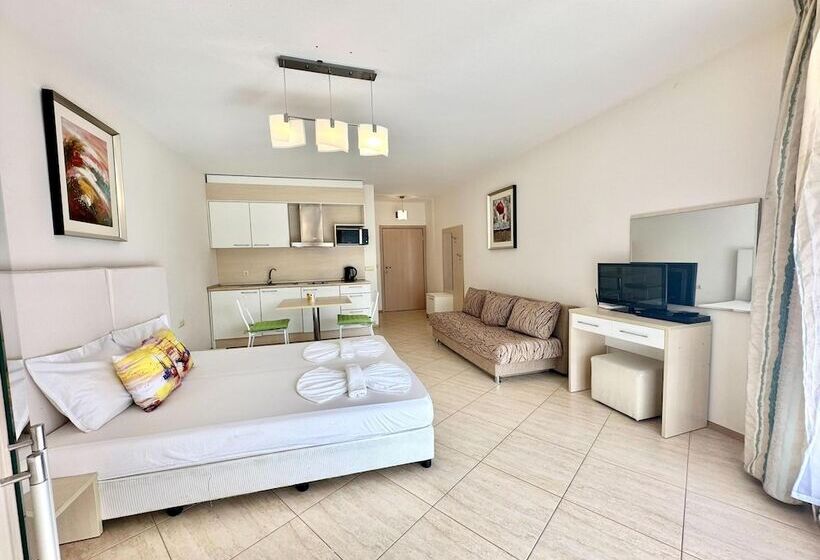 Студия Классика, Menada Grand Resort Apartments