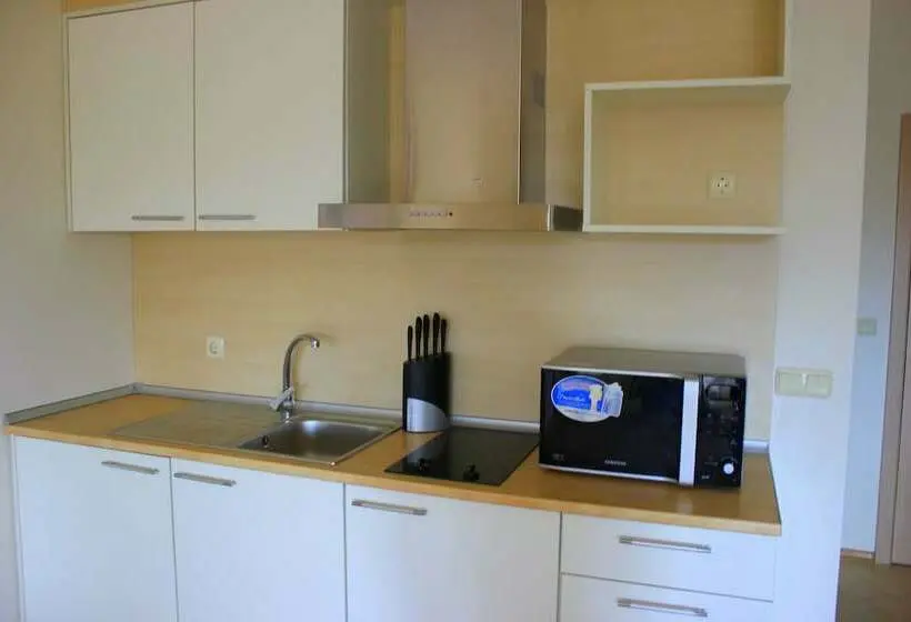 クラシックスタジオ, Menada Grand Resort Apartments