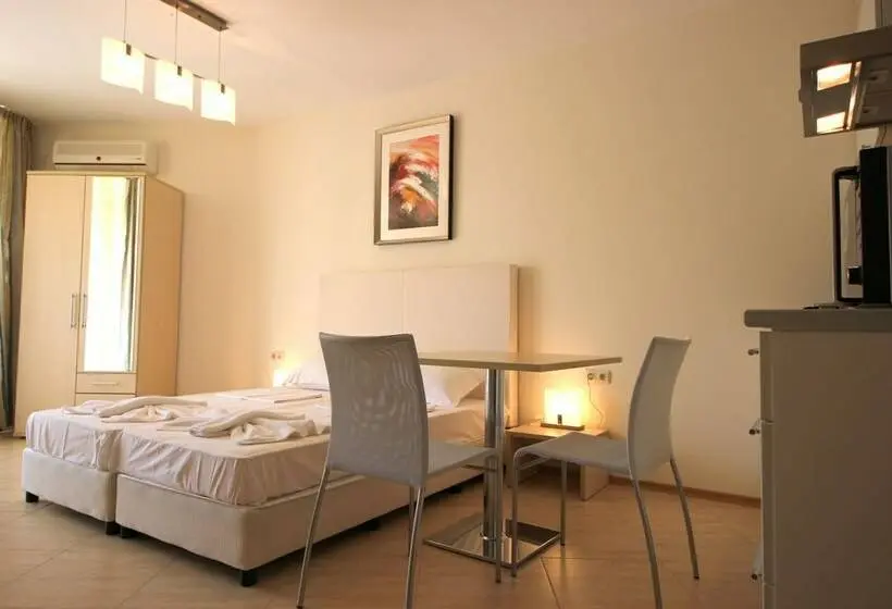クラシックスタジオ, Menada Grand Resort Apartments