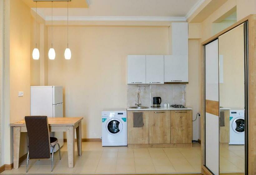 Apartamento 1 Dormitorio con Balcón, Happy Stay