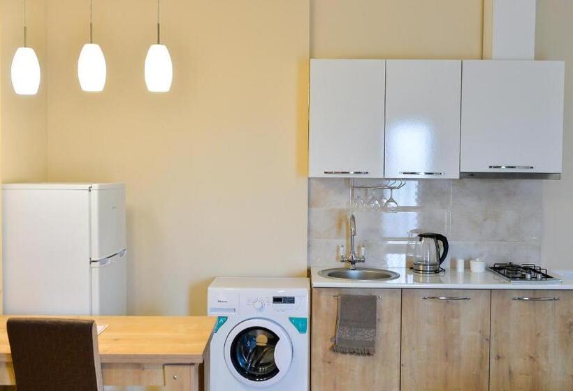 آپارتمان 1 خوابه با بالکن, Happy Stay