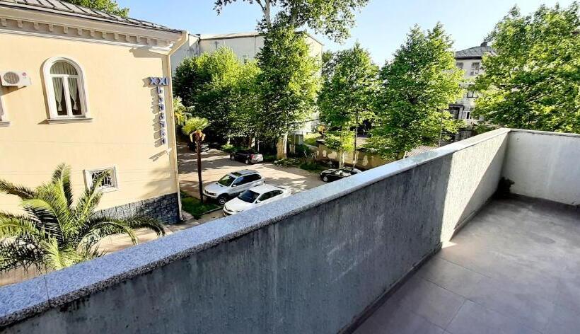 اتاق راحتی سه تخته, Happy Stay