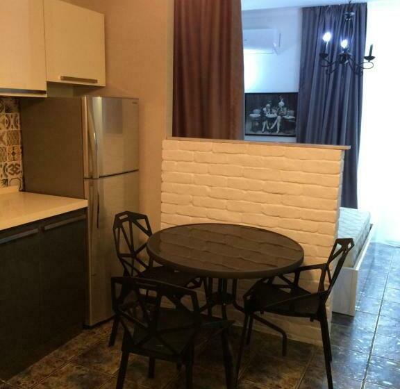 استودیوی استاندارد با چشم‌انداز دریا, Orbi Residence Design Studio