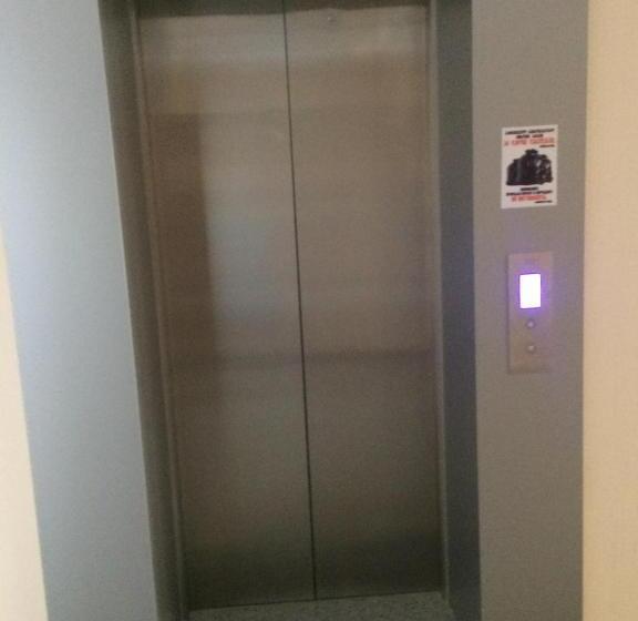 استودیوی استاندارد با چشم‌انداز دریا, Orbi Residence Design Studio