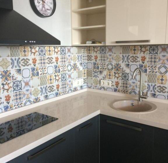 استودیوی استاندارد با چشم‌انداز دریا, Orbi Residence Design Studio