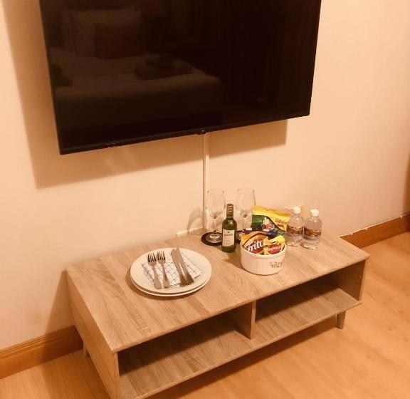 Standard room with outdoor bath, 27a On Angus