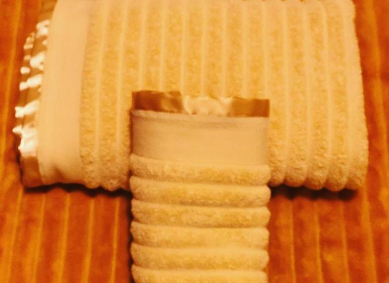 Standard room with outdoor bath, 27a On Angus