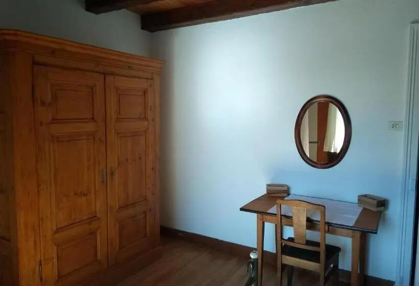スタンダードルーム, Ferme Du Haut Barba