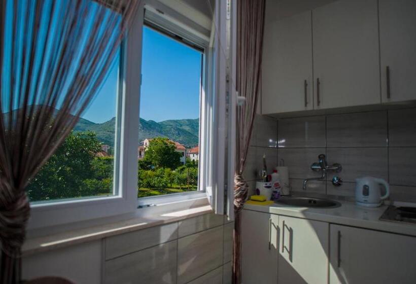 آپارتمان سوپریور 1 خوابه, Guesthouse Buco