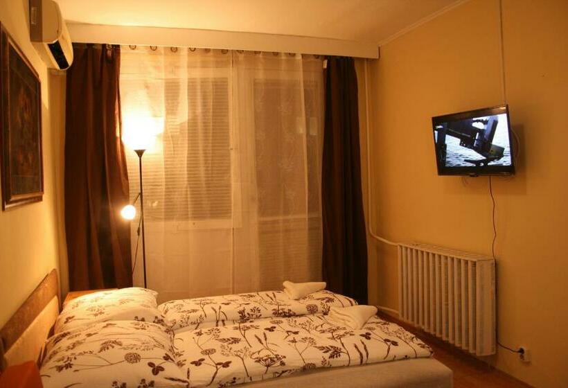 1 Schlafzimmer Apartment, Royal Studio Apartment