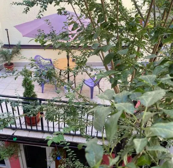 آپارتمان لوکس 1 خوابه, Zani Hostel