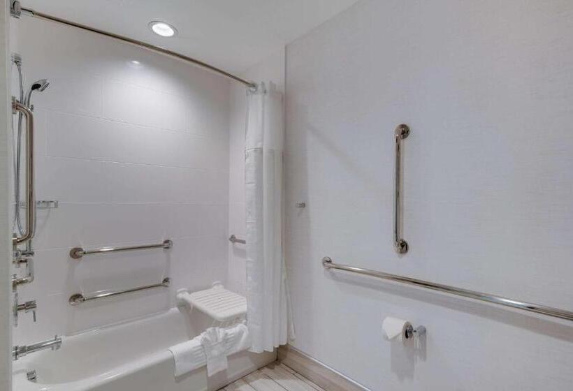 جناح لذوى الاحتياجات الخاصة, Comfort Suites Kennewick At Southridge