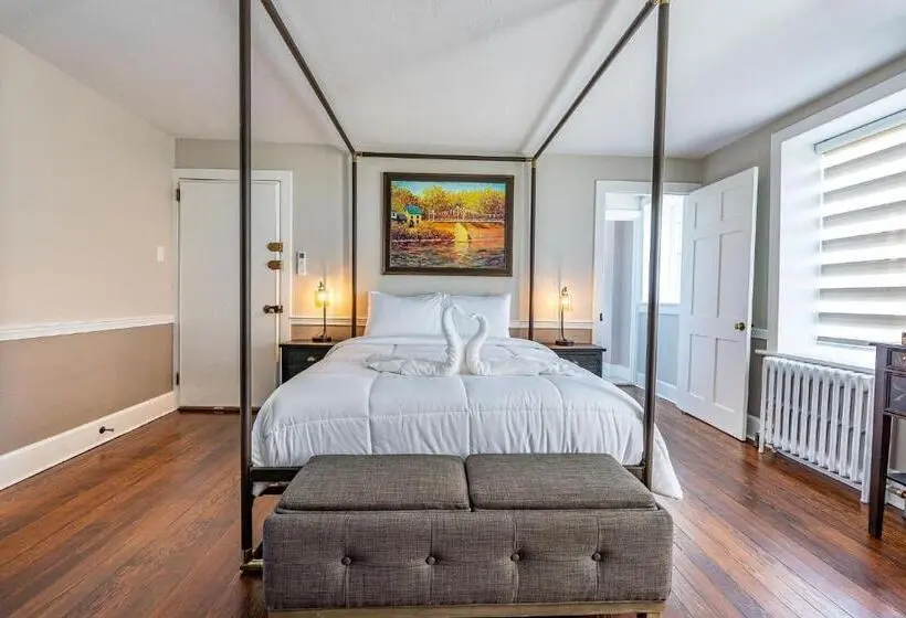 スーペリアールーム, Chimney Hill Estate Inn