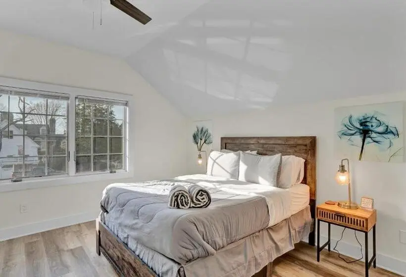 デラックススイート, Chimney Hill Estate Inn