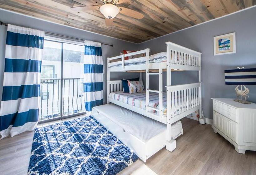 דירת שני חדרים, Costa Vista Townhouse #7