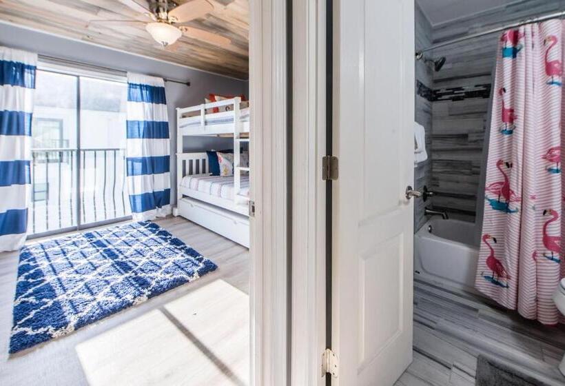 דירת שני חדרים, Costa Vista Townhouse #7