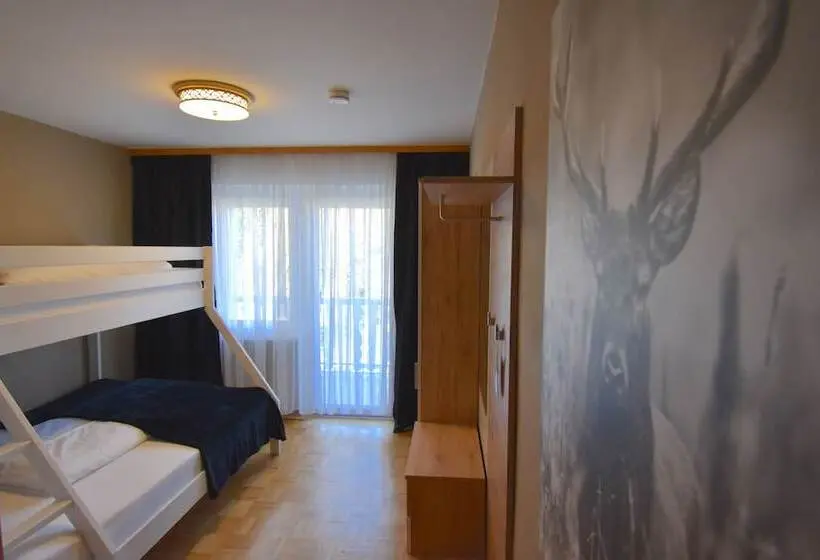 Deluxe-huone Parveke, Rooms & Amoria Spa For Adults Only   Hotel Jägerhof Wörthersee