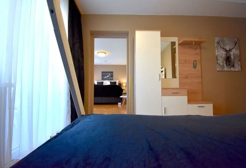 Deluxe-huone Parveke, Rooms & Amoria Spa For Adults Only   Hotel Jägerhof Wörthersee