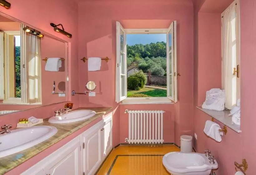 اتاق لوکس, Albergo Villa Marta