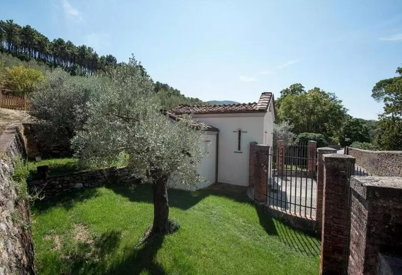 سوییت لوکس, Albergo Villa Marta