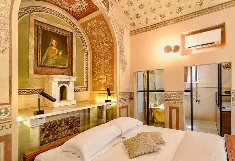 سوییت لوکس, Albergo Villa Marta