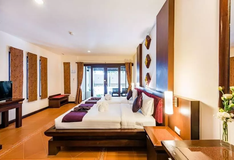 بانگلوی لوکس, Duangjitt Resort, Phuket