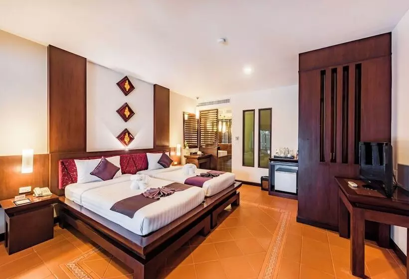 بانگلوی لوکس, Duangjitt Resort, Phuket