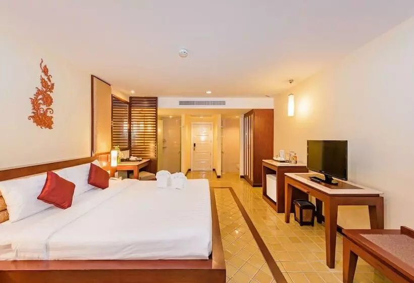 اتاق لوکس, Duangjitt Resort, Phuket