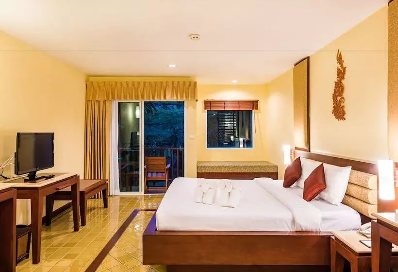 اتاق لوکس, Duangjitt Resort, Phuket