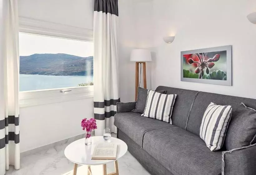オーシャンビュージュニアスイート, Archipelagos Hotel   Small Luxury Hotels Of The World