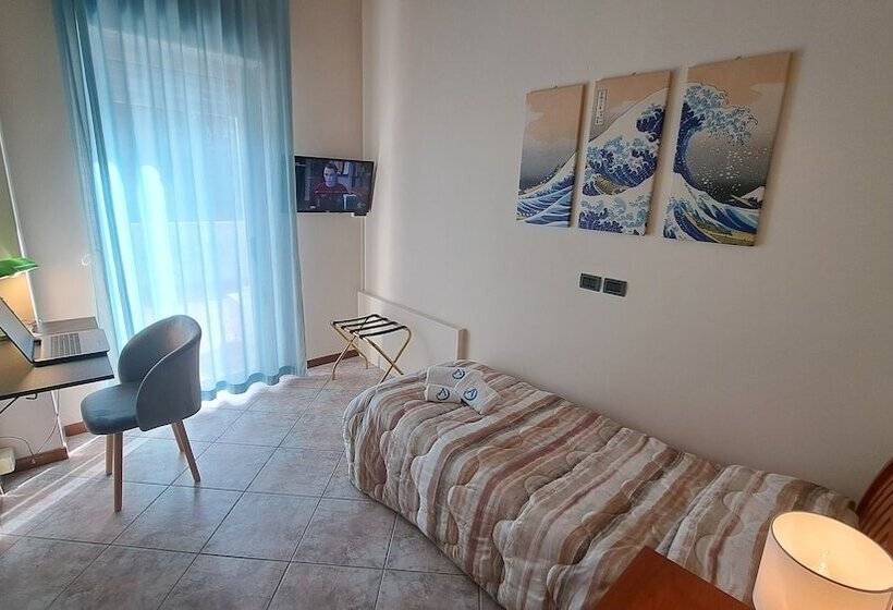 اتاق استاندارد یک نفره, Azzurro