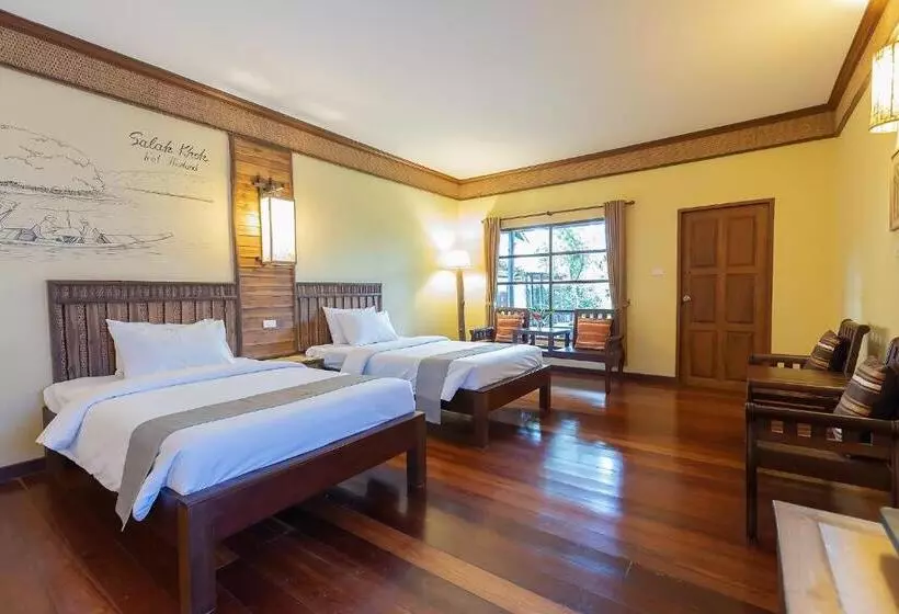 اتاق استاندارد با چشمانداز استخر, Banpu Resort Trat