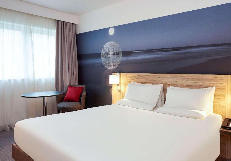 디럭스 룸, Centara Life Cha Am Beach Resort Hua Hin